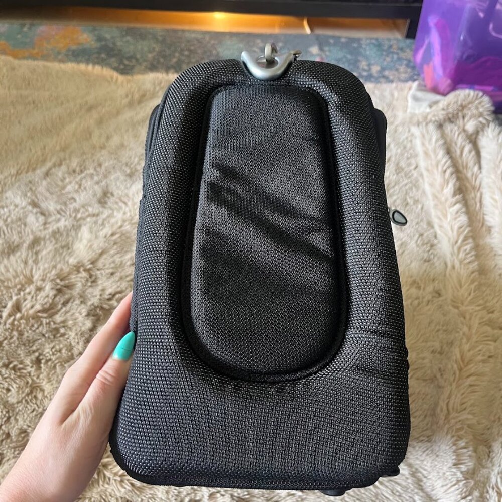 Tumi Labtop Computer Overnight Bag - image 7